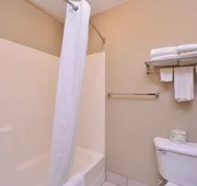 Baymont by Wyndham Sioux Falls West (67058) Sioux/ Near Airport hotel detail image 7