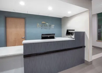 Baymont Inn & Suites Grand Rapids Near Downtown hotel thumbnail 2