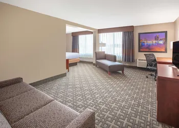 Baymont Inn & Suites Grand Rapids Near Downtown hotel thumbnail 5