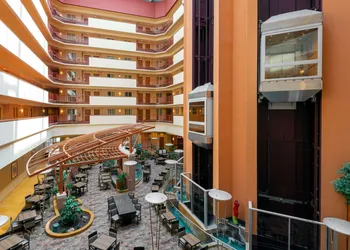 Embassy Suites Omaha-La Vista/Hotel & Conference Center hotel thumbnail 2
