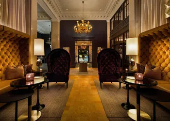 Ambassador Hotel Kansas City, Autograph Collection hotel thumbnail 3