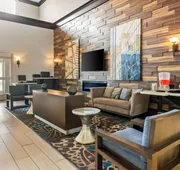 La Quinta Inn & Suites by Wyndham Houston Energy Corridor hotel detail image 3