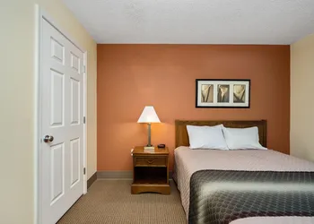 Affordable Suites Fredericksburg hotel thumbnail 7