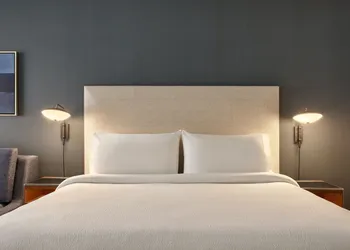 Courtyard by Marriott Culver City Los Angeles hotel thumbnail 8