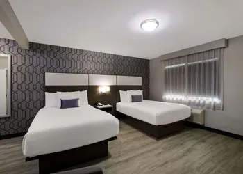 Sunset West Hotel, SureStay Collection by Best Western hotel thumbnail 5