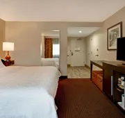 Hampton Inn NY-JFK hotel detail image 5