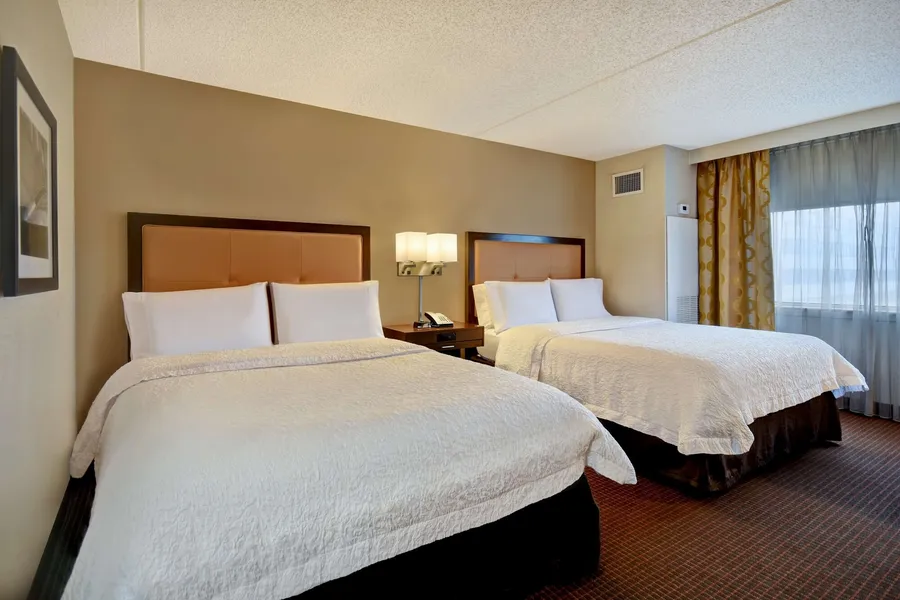 Hampton Inn NY-JFK hotel detail image 6
