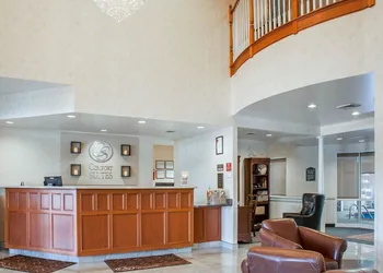 Comfort Suites West Warwick - Providence hotel thumbnail 4