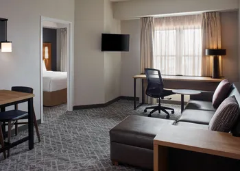 Residence Inn by Marriott Mississauga - Airport Corporate Centre West hotel thumbnail 6
