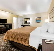 Quality Inn & Suites Capitola By the Sea hotel detail image 7