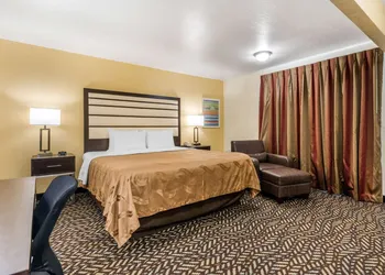 Quality Inn & Suites Capitola By the Sea hotel thumbnail 8