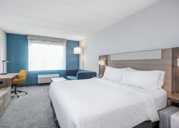 Holiday Inn Express & Suites Gahanna/Columbus Airport by IHG hotel thumbnail 4