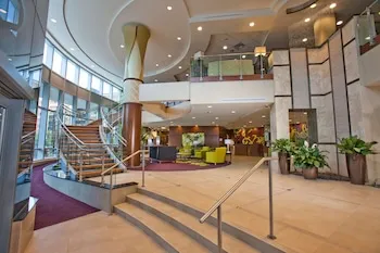 Embassy Suites Buffalo hotel detail image 2