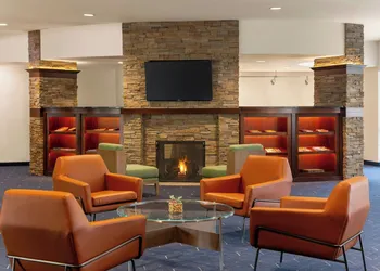 Courtyard by Marriott Madison West Middleton hotel thumbnail 3