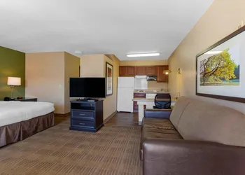 Extended Stay America Select Suites Phoenix Airport E Oak St hotel thumbnail 7