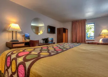 Super 8 by Wyndham Jackson Hole hotel thumbnail 4