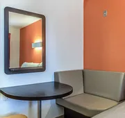 Motel 6 Fresno, CA hotel detail image 3