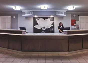 La Quinta Inn by Wyndham and Conference Center San Angelo hotel thumbnail 2