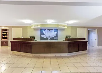 La Quinta Inn by Wyndham and Conference Center San Angelo hotel thumbnail 3