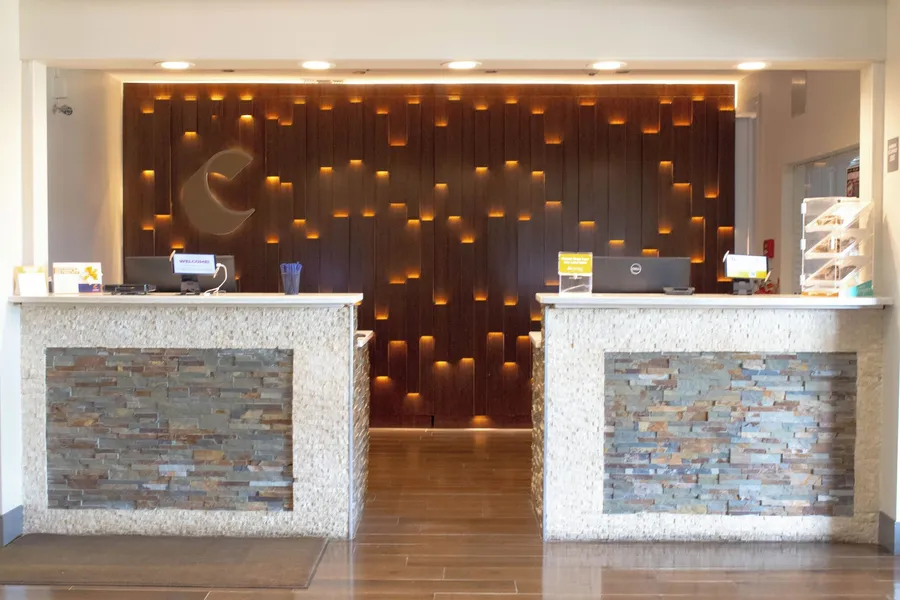 Comfort Suites Texarkana Texas hotel detail image 2