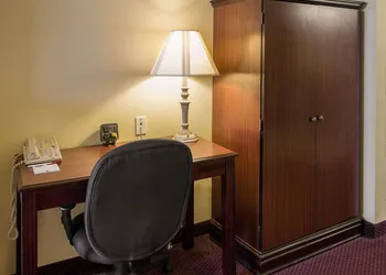 Comfort Suites Texarkana Texas hotel thumbnail 6