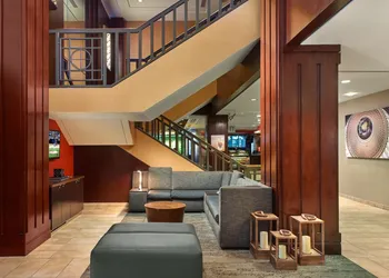 Courtyard by Marriott Arlington Crystal City/Reagan National hotel thumbnail 3