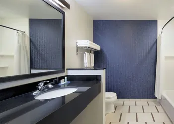Fairfield Inn & Suites Oklahoma City Yukon hotel thumbnail 4