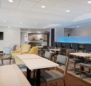 Holiday Inn Express & Suites Cincinnati Riverfront by IHG hotel detail image 5