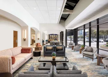 DoubleTree by Hilton Houston Medical Center Hotel & Suites hotel thumbnail 4