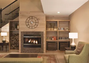 Country Inn & Suites by Radisson, Indianapolis Airport South, IN hotel thumbnail 2