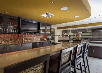Hilton Garden Inn San Mateo hotel thumbnail 4