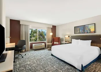 Hilton Garden Inn San Mateo hotel thumbnail 8