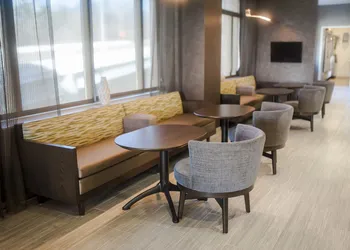 Springhill Suites by Marriott Midtown Cincinnati hotel thumbnail 2