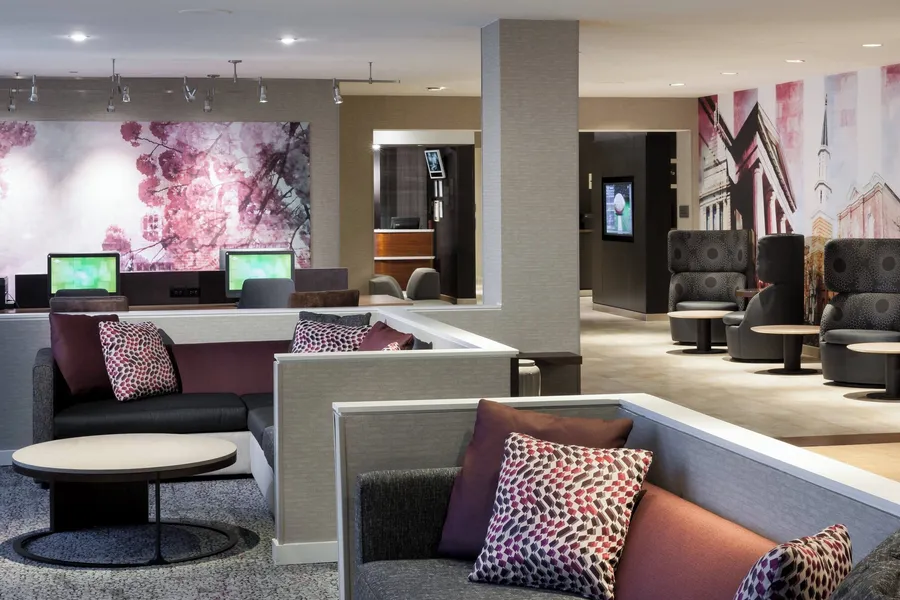 Courtyard by Marriott Alexandria Old Town/Southwest hotel detail image 2