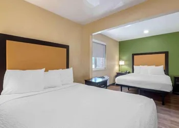 Studio 6 Suites Charlotte, NC - Tyvola Rd/Executive Park hotel thumbnail 7