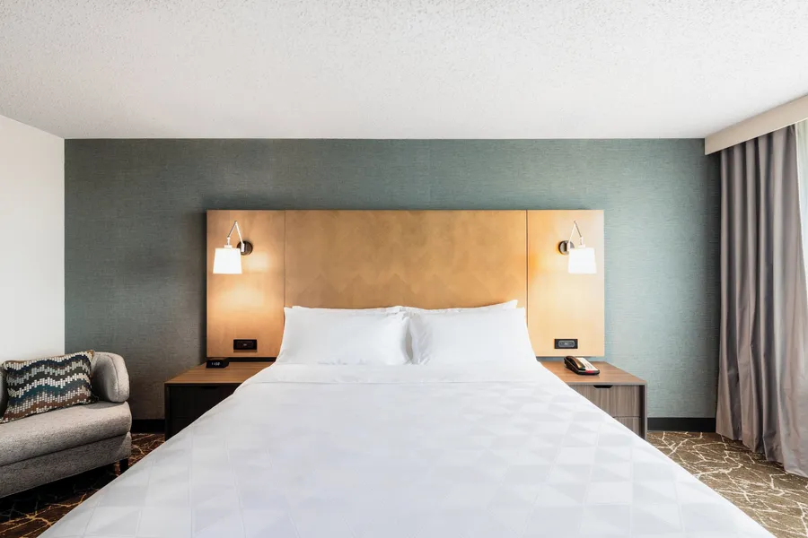 Holiday Inn Newark International Airport by IHG hotel detail image 6