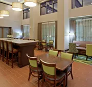 Hampton Inn & Suites Minneapolis West/ Minnetonka hotel detail image 4