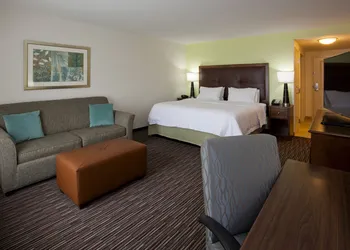Hampton Inn & Suites Minneapolis West/ Minnetonka hotel thumbnail 6