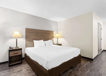 SureStay Hotel by Best Western Albuquerque Midtown hotel thumbnail 5
