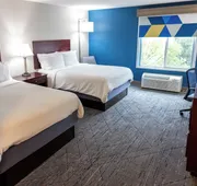 Holiday Inn Express & Suites Wichita Airport by IHG hotel detail image 7
