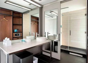 Aloft by Marriott Buffalo Airport hotel thumbnail 7