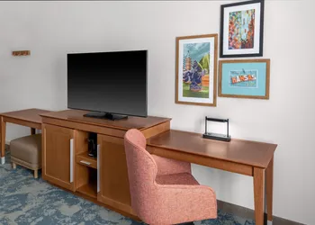 Hampton Inn Kansas City/Shawnee Mission hotel thumbnail 5