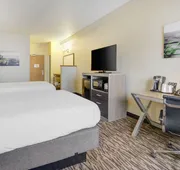 Best Western Plus Peppertree Airport Inn hotel detail image 5