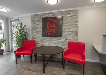 Red Roof Inn Fredericksburg North hotel thumbnail 3
