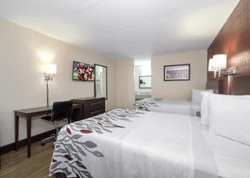 Red Roof Inn Fredericksburg North hotel thumbnail 7