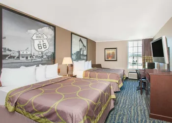 Super 8 by Wyndham Oklahoma City hotel thumbnail 8