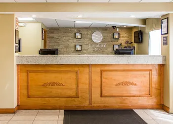 Comfort Inn Wethersfield - Hartford hotel thumbnail 2