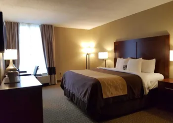 Comfort Inn Wethersfield - Hartford hotel thumbnail 8