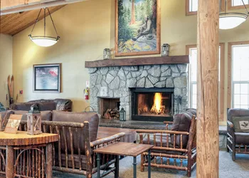 John Muir Lodge hotel thumbnail 2