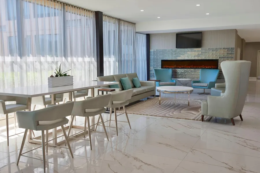 Four Points by Sheraton Toronto Airport hotel detail image 2